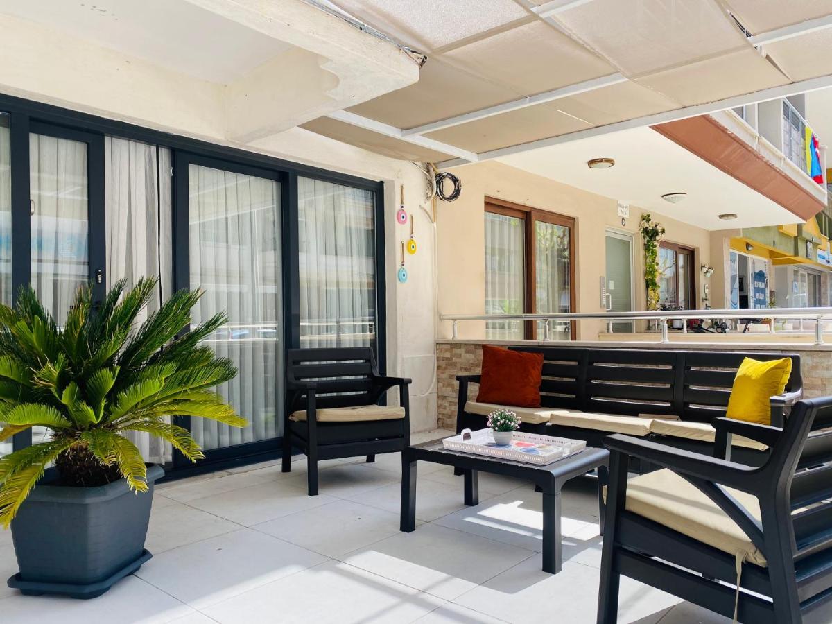 Ezgi'S Apartment With Terrace In Мармарис Екстериор снимка