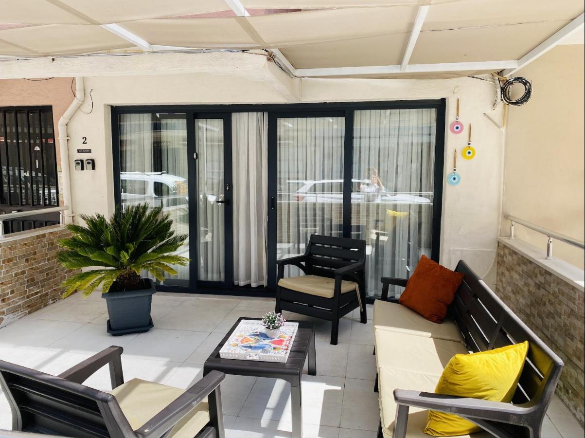 Ezgi'S Apartment With Terrace In Мармарис Екстериор снимка