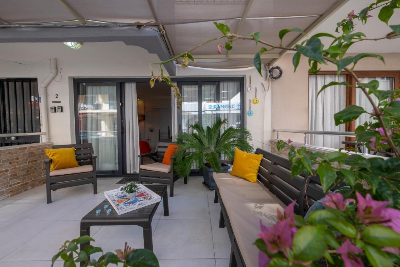 Ezgi'S Apartment With Terrace In Мармарис Екстериор снимка